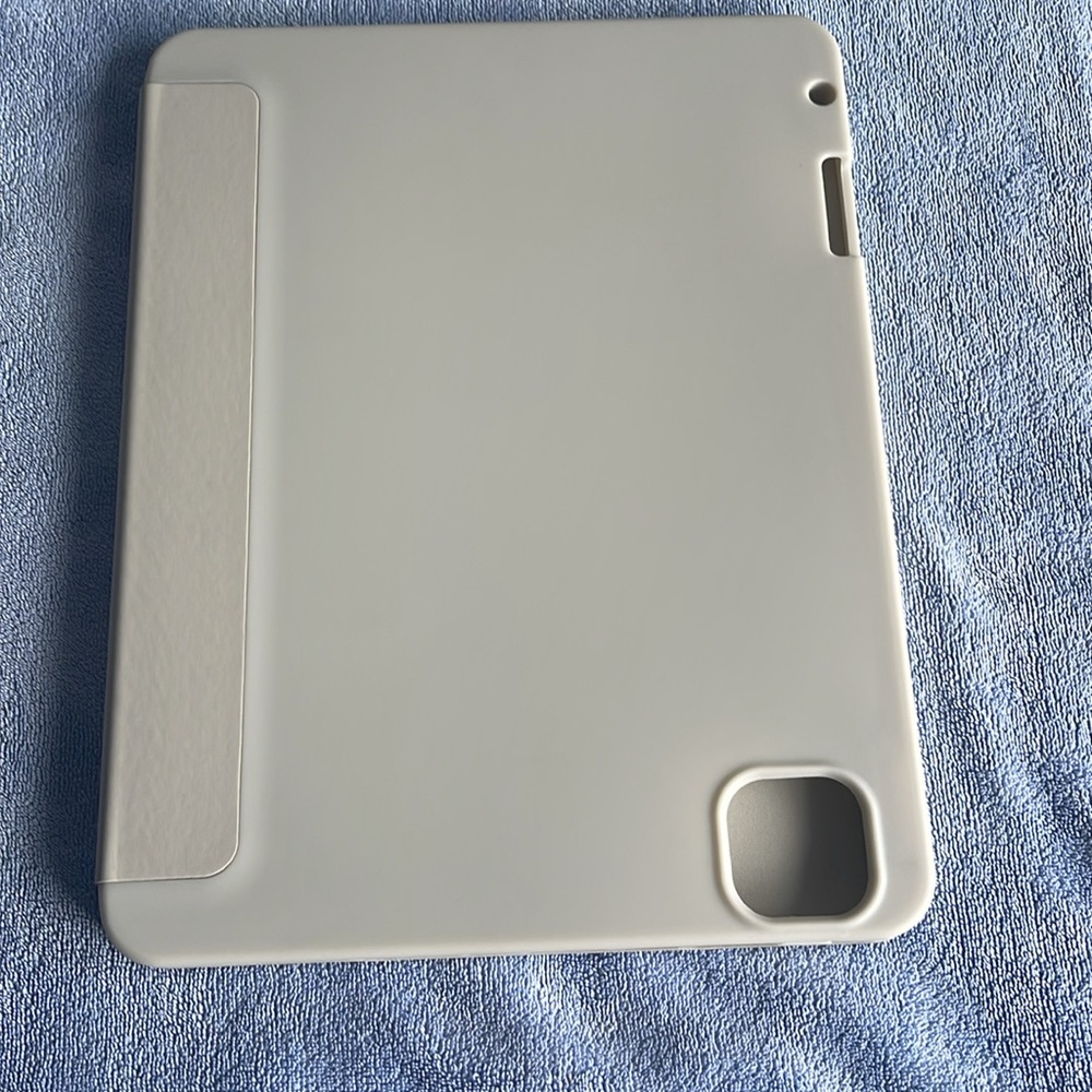 Ipad case NWT - Picture 3 of 3